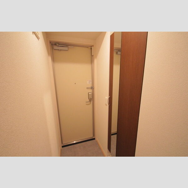 グランテージ 玄関