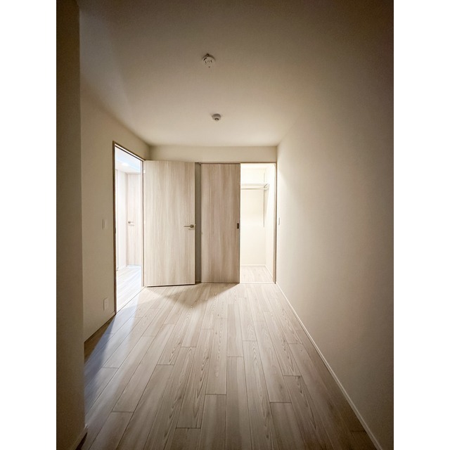 ザ・ケンジントン・レジデンス上池台0205号室 ベッドルーム　5.5帖