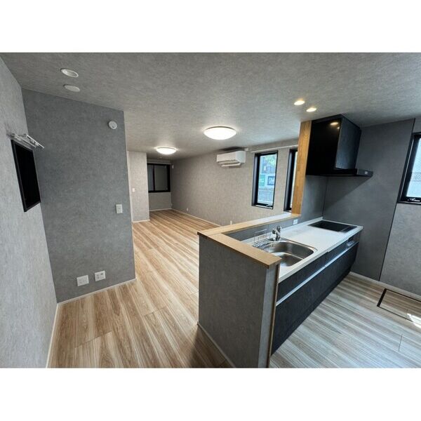 東村山市野口町3丁目戸建 リビング