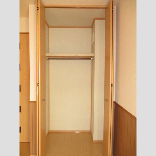 セピアコート　E棟 クローゼット