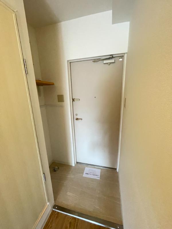 スターバレー4階 玄関