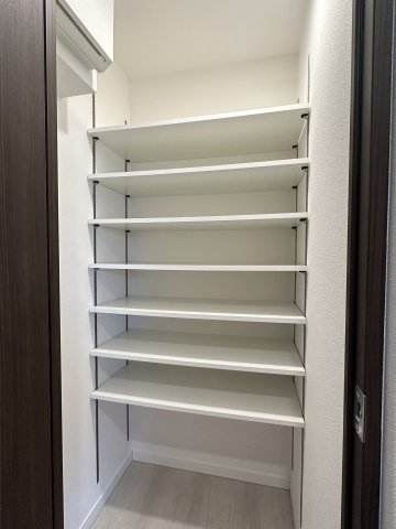 フロンティア新宿タワー1811号室 参考写真