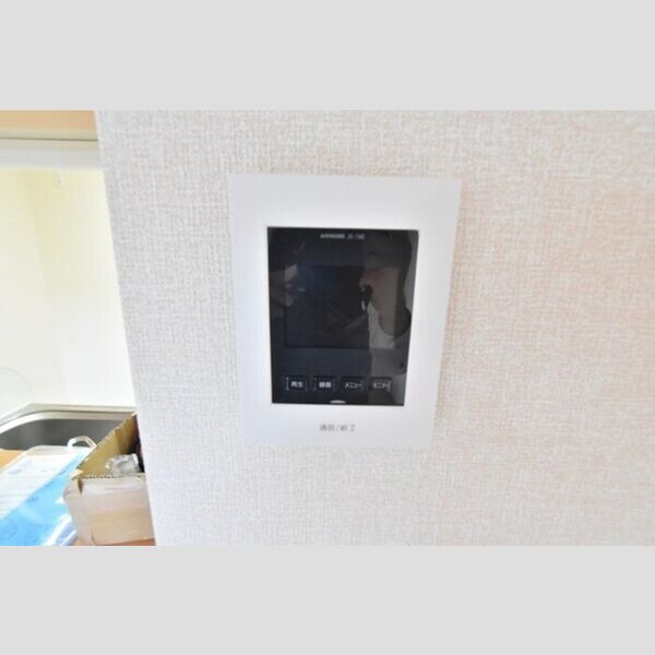 ラディアント102号室 モニターインターホン