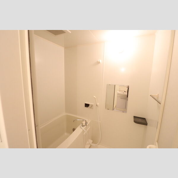 リビングタウン鍵山　A バスルーム