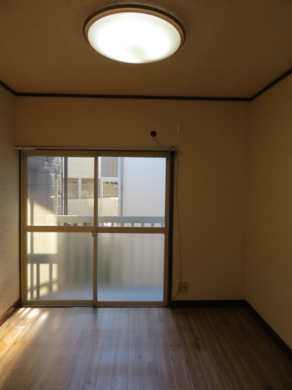 スカイハウス二宮 ※別号室の写真となります。