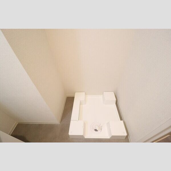 LIGHT  HOUSE702号室 室内洗濯機置き場