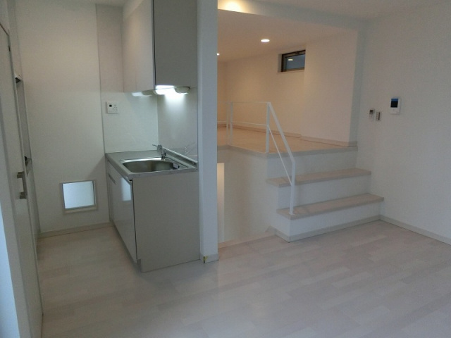 ＣＢ千葉ルティア1階 部屋その他