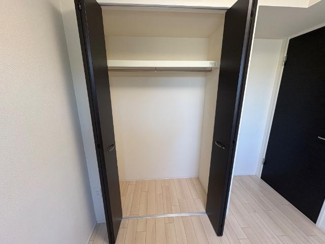 Ｖｅｒｔ　Ｆｏｒｔｕｎｕ（ヴェール　フォルトゥヌ） 洋室2クローゼット