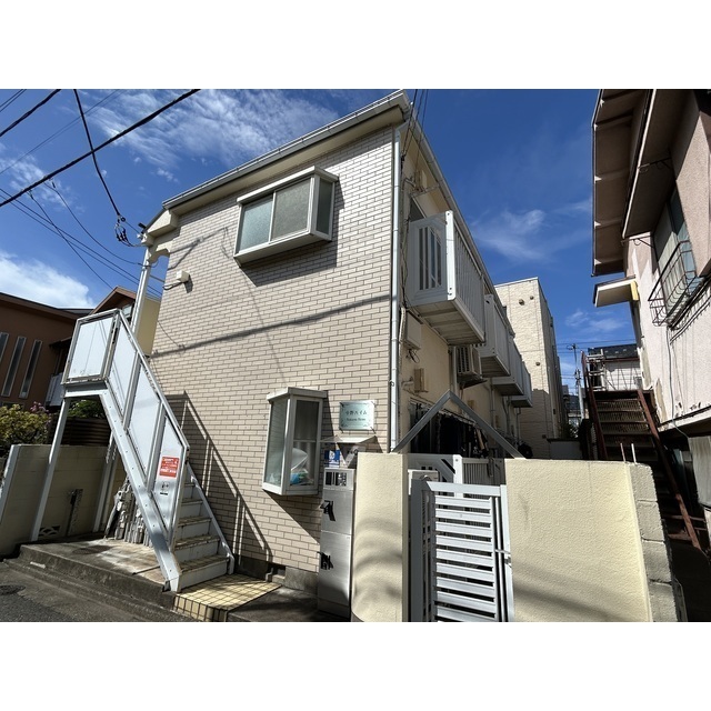 中野ハイム203号室 外観