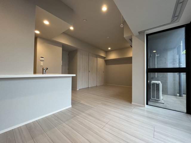 びゅうリエットグラン新宿戸山817号室 リビング