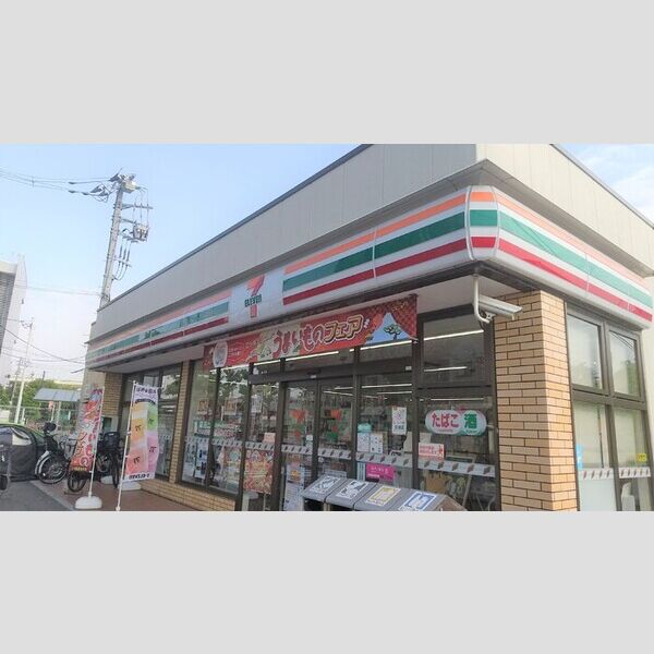 ブレッザ105号室 セブンイレブン足立西綾瀬3丁目店