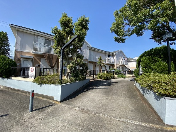 サンベルテ戸塚1階 同建物別部屋の参考画像