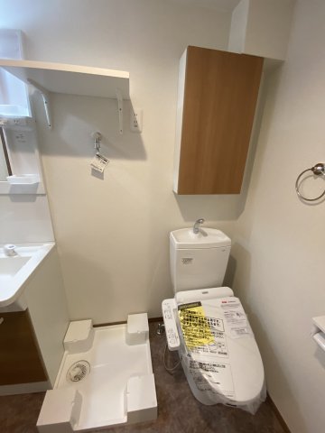 クララ102号室 トイレ