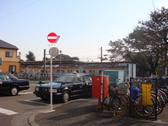 ラ・ジオンあきる野 東秋留駅(JR　五日市線)まで1,031ｍ