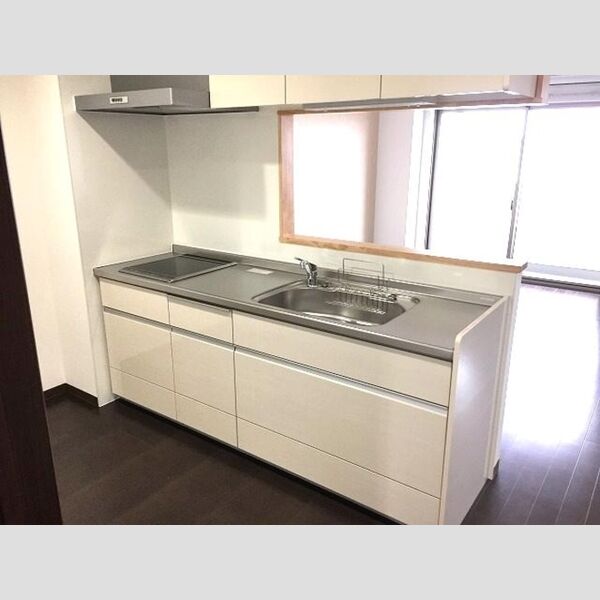 桜コート システムキッチン