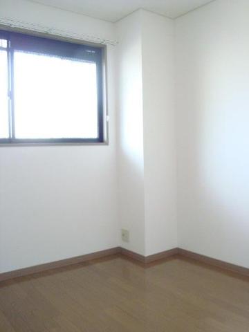 Ｓｕｍｍｅｒ　Ｒｏｕｇｅ 洋室