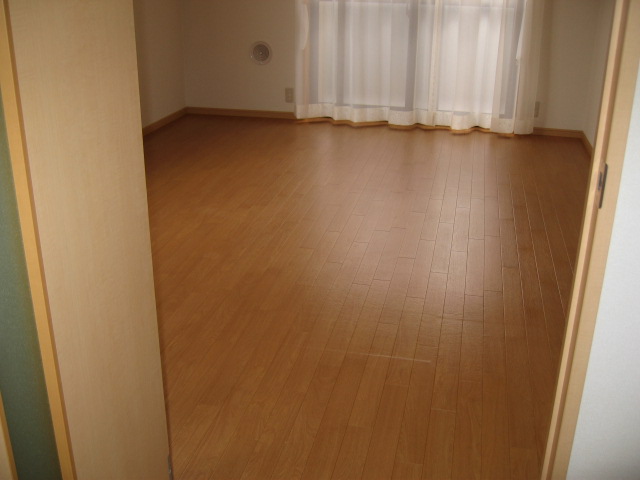 ハイツコスモス106号室 洋室②