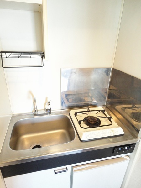 ダイホープラザ入谷1202号室 キッチン