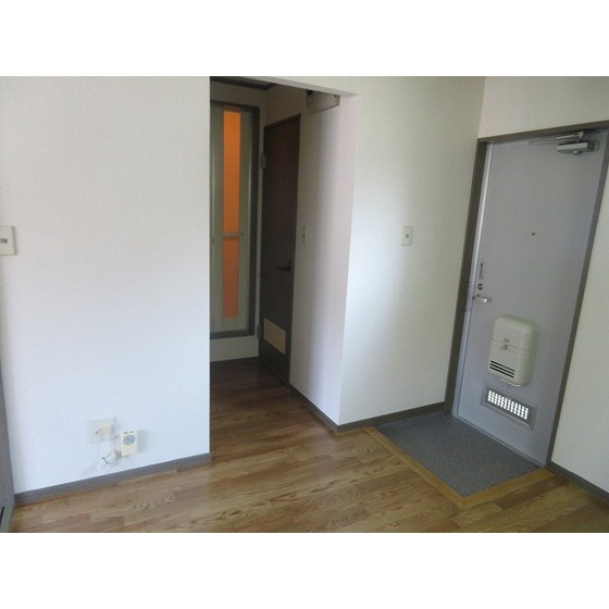 グレースコートＡ棟A203号室 玄関