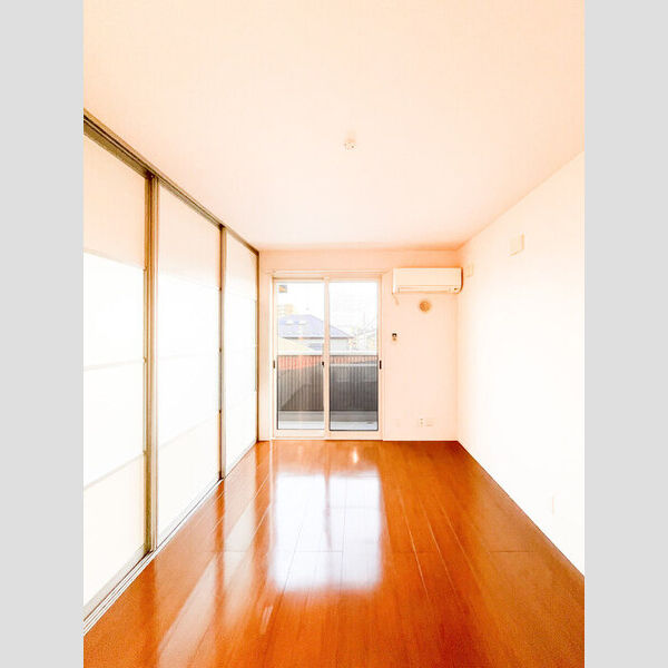 メゾン・ジャンティーユ リビング