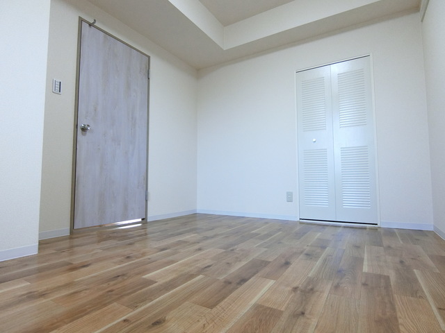 ファミーユ玉川上水0501号室 リビング