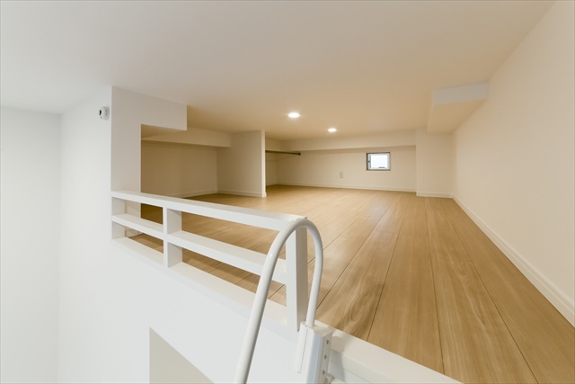 Ｇｌｕｃｋ　大宮公園1階 リビング