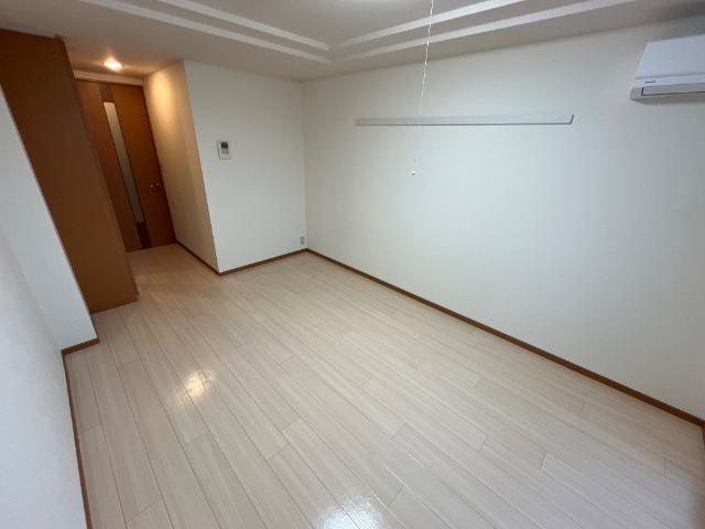 プリエール宮本302号室 室内