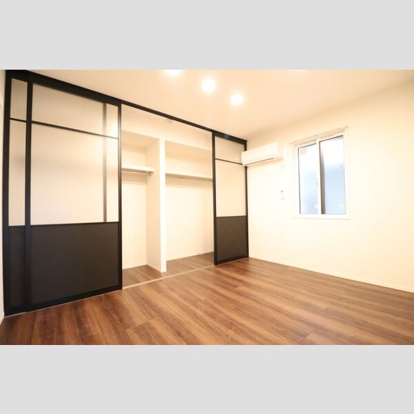 ノーブル　ヴィラ105号室 洋室