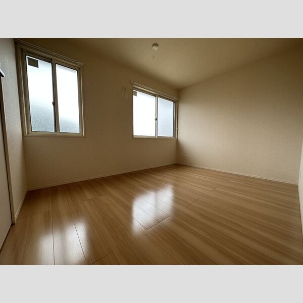 ラ・プランタン201号室 北側洋室