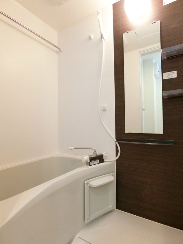 リブリ・リヴェール矢向2階 お風呂