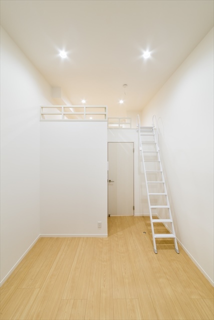 パルク八王子1階 リビング