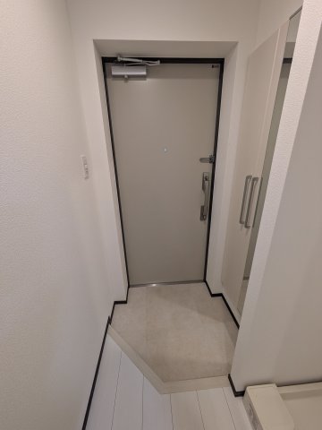 GENOVIA天王台0128号室 玄関