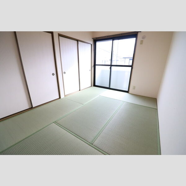 ハイツサンバレー205号室 和室6帖