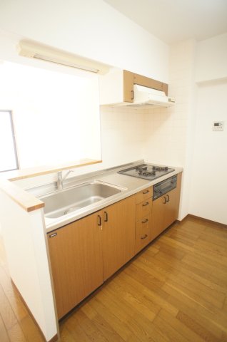 グリーンパークおゆみ野0202号室 キッチン