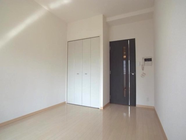 アヴァンツァーレ新宿ピアチェーレ4階 部屋その他