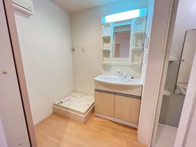 ＡＶＡＮＴＩ　ＨＯＵＳＥ 洗面所