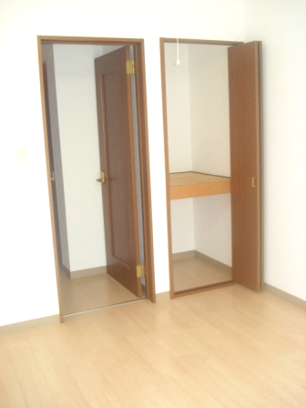 リス・デラ・バレ 収納