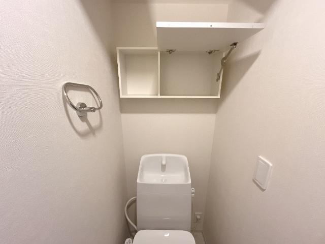 ｉｌｅ　ｖｉｌｌａｇｅ（イル　ヴィラージュ） トイレ上部収納