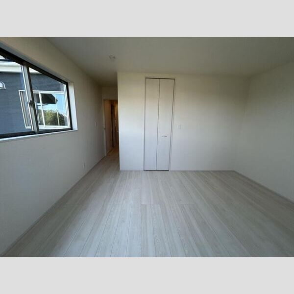 マイホームネクスト南中丸Ⅱ リビング