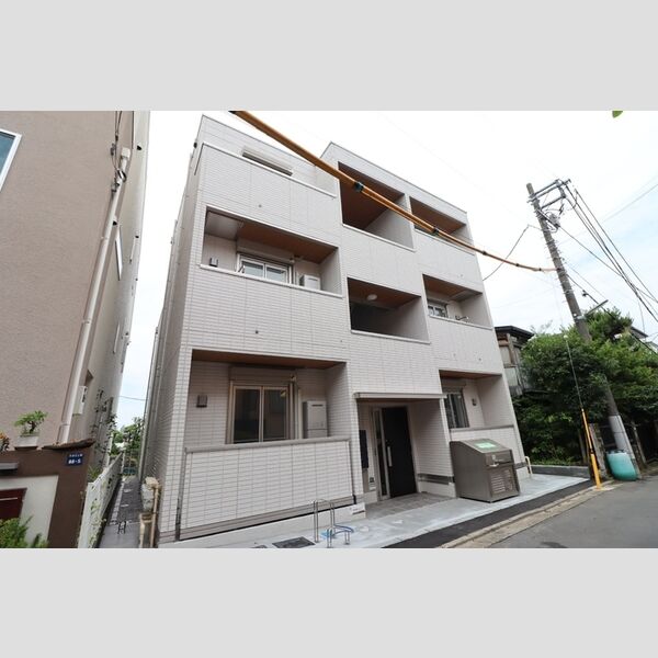 セレスティア大谷口上町101号室 外観