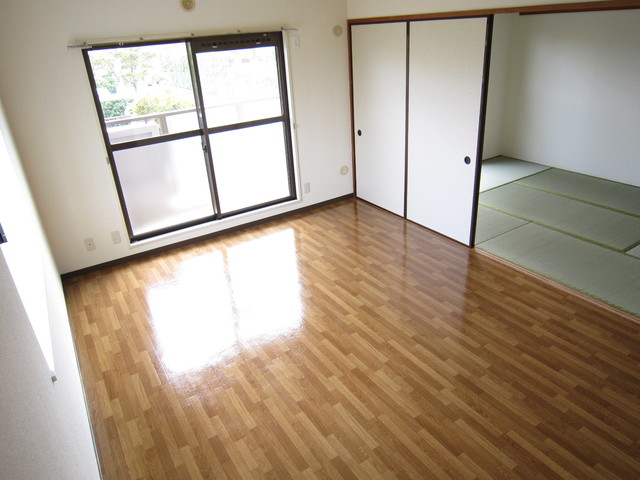 グラシューズカーサ リビング