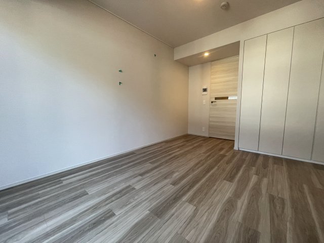 プライムメゾン千葉新町0412号室 リビング