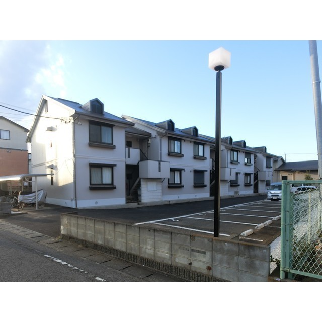 メゾンスバルⅢの外観画像