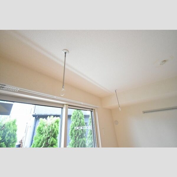 グランマール101号室 室内物干し