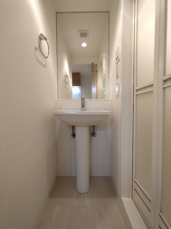 ドルチェ目黒・WEST 洗面