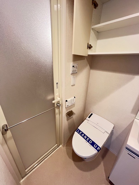 ＯＮＥ ＲＯＯＦ ＲＥＳＩＤＥＮＣＥ ＡＳＡＫＵＳＡＢＡＳＨＩ4階 トイレ