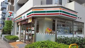 ロアール御茶ノ水妻恋坂 【コンビニエンスストア】セブンイレブン 文京湯島2丁目店まで311ｍ