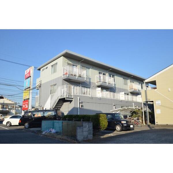 エステート松木305号室 外観