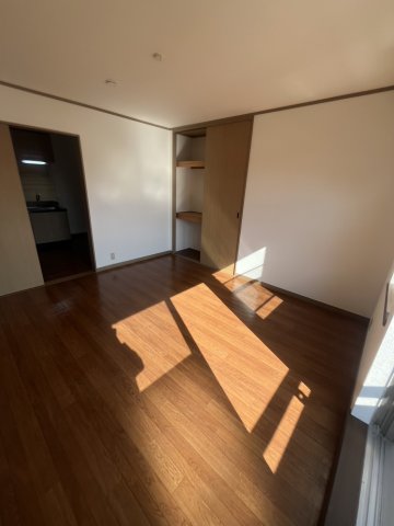 プリュニエラバン リビング