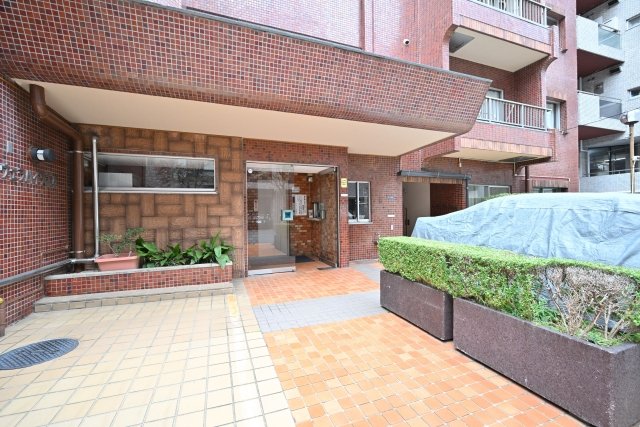 ヴェラハイツ赤坂 エントランス